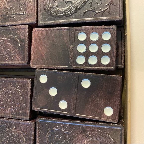 Vintage Halsam Dragon Dominoes Set - Picture 5 of 7